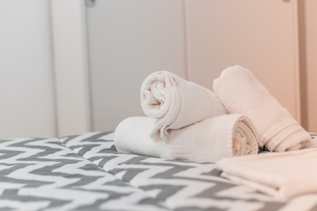 Apartamento Completo Pernaleros Centro Apartman Granada Kültér fotó